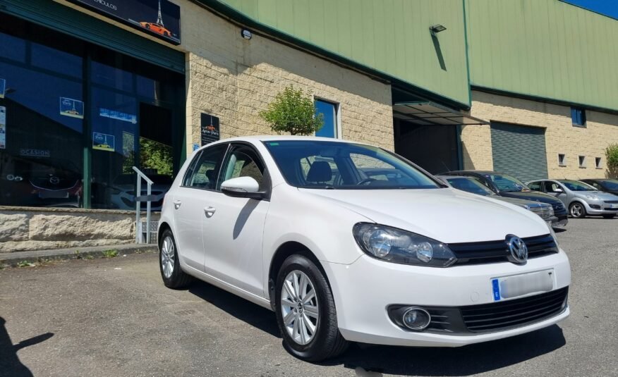 VOLKSWAGEN GOLF VI 1.6 TDI